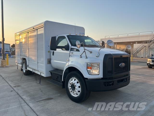 Ford F-650 Beverage delivery trucks