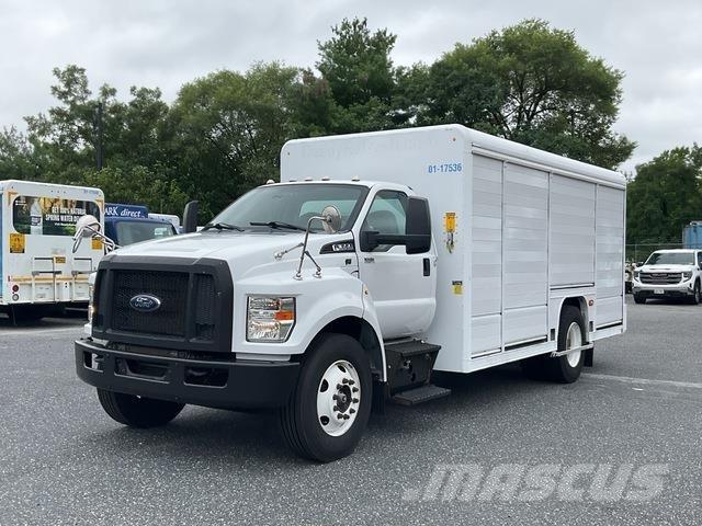 Ford F-650 Beverage delivery trucks