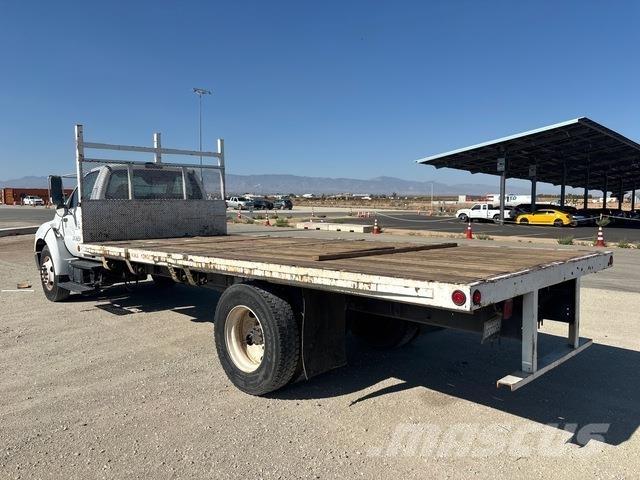 Ford F-650 Flatbed/Dropside trucks