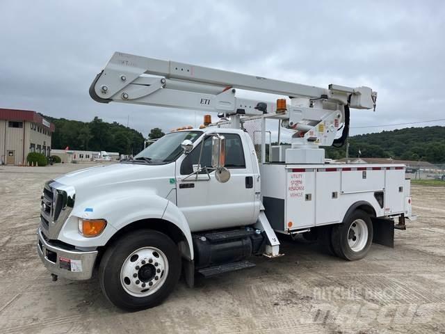 Ford F-750 Truck mounted aerial platforms