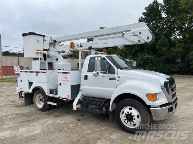 Ford F-750 Truck mounted aerial platforms