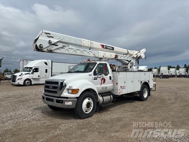 Ford F-750 Truck mounted aerial platforms