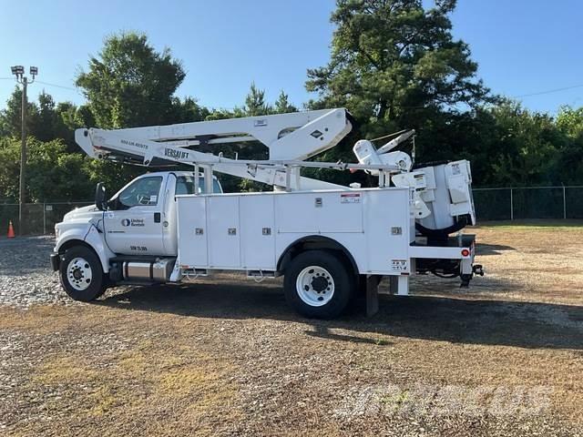 Ford F-750 Truck mounted aerial platforms