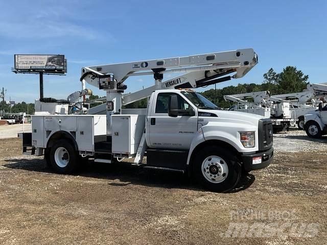 Ford F-750 Truck mounted aerial platforms
