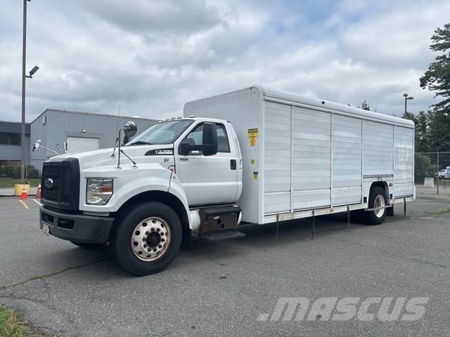 Ford F-750 Beverage delivery trucks