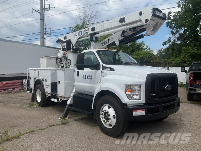 Ford F-750 Truck mounted aerial platforms