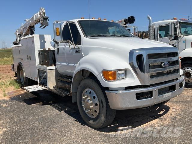 Ford F-750 Municipal / general purpose vehicles