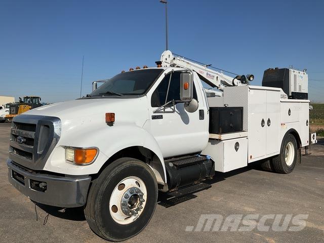 Ford F-750 Municipal / general purpose vehicles