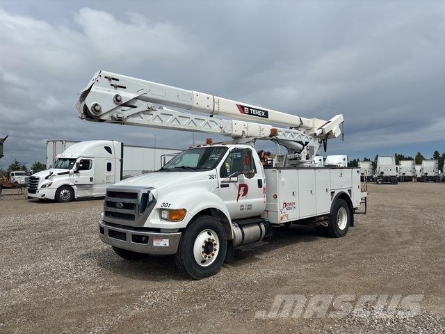 Ford F-750 Truck mounted aerial platforms