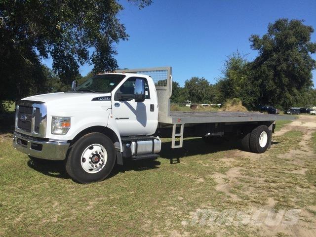 Ford F-750 Flatbed/Dropside trucks