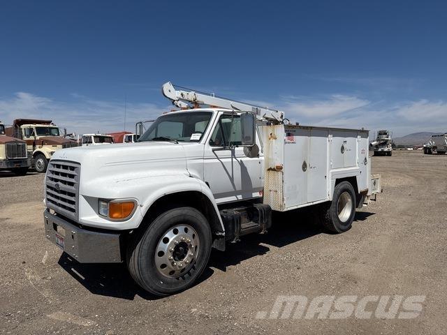 Ford F-800 Municipal / general purpose vehicles