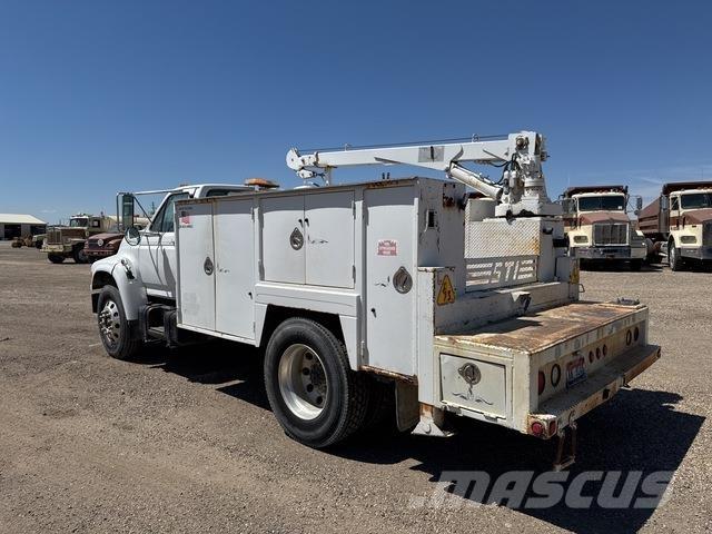 Ford F-800 Municipal / general purpose vehicles