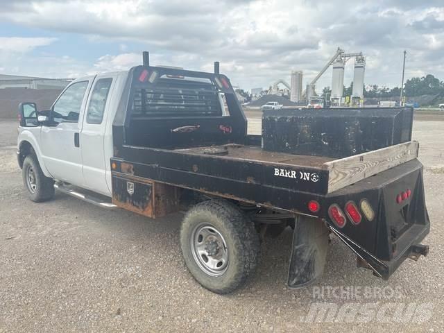 Ford F250 Flatbed/Dropside trucks