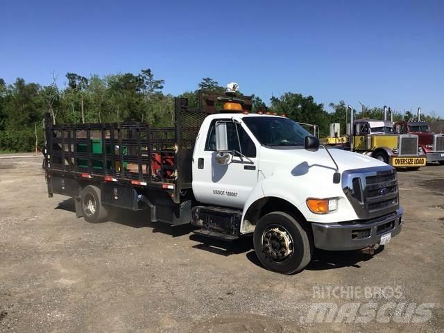 Ford F650 Flatbed/Dropside trucks