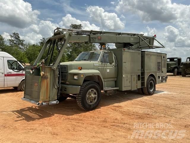Ford F800 Other