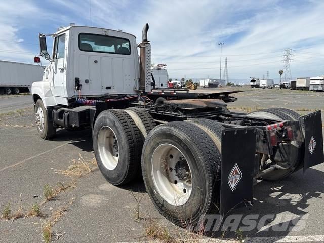 Ford L9000 Truck Tractor Units