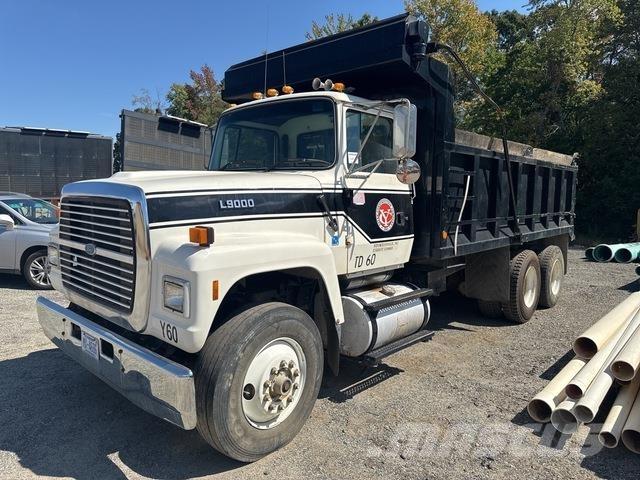 Ford L9000 Tipper trucks