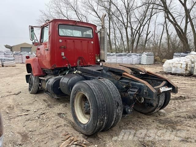 Ford LN8000 Truck Tractor Units