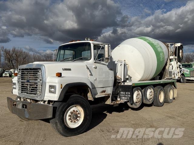 Ford LT9000 Other trucks