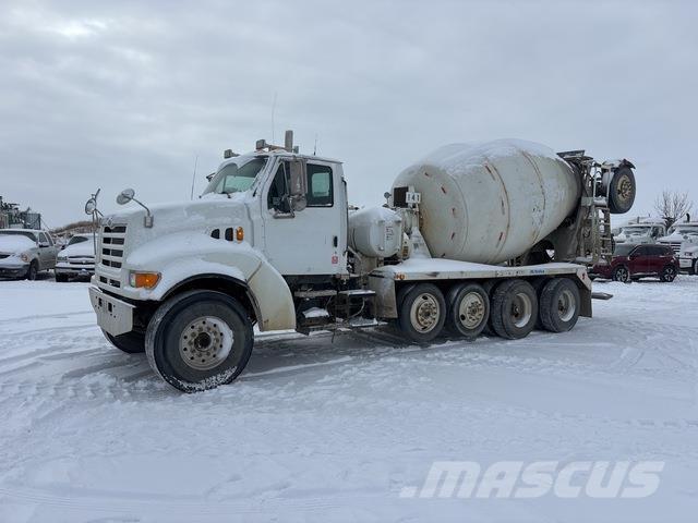 Ford LT9511 Other trucks