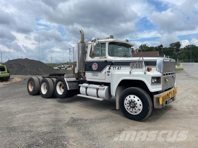 Ford LTL9000 Truck Tractor Units