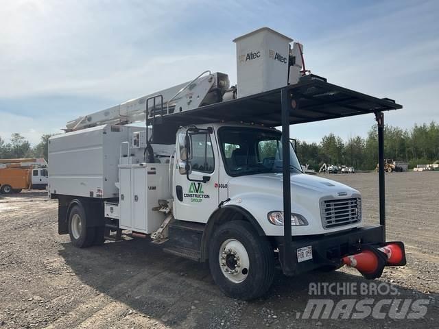Freightliner  Truck mounted aerial platforms