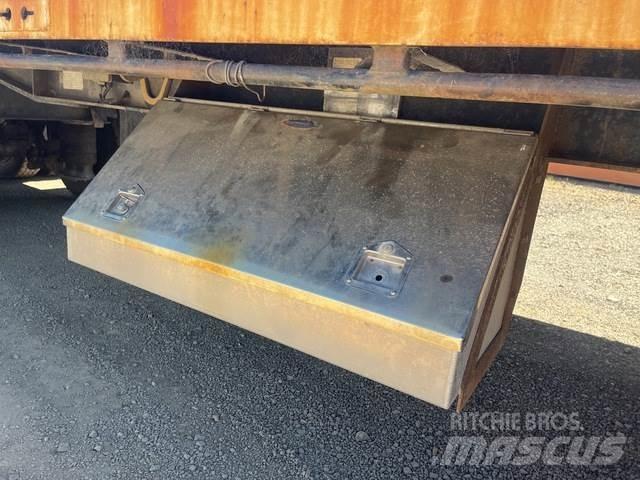 Fruehauf  Flatbed/Dropside trailers