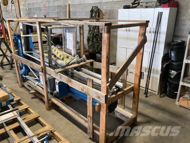 Genie AWP-40S Vertical mast lifts