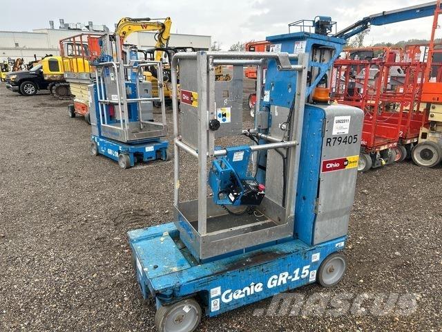 Genie GR-15 Vertical mast lifts