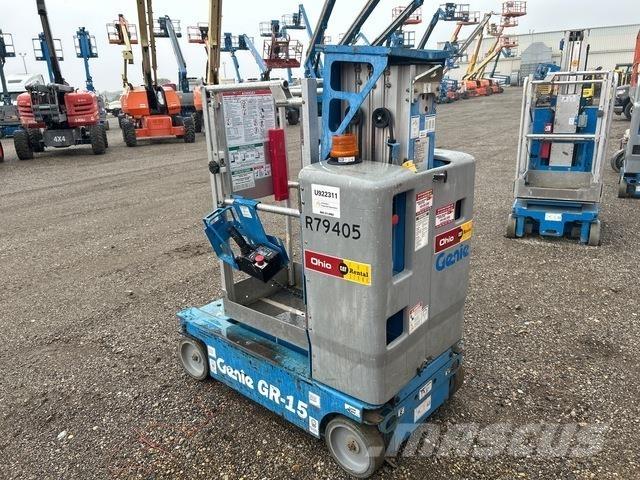 Genie GR-15 Vertical mast lifts