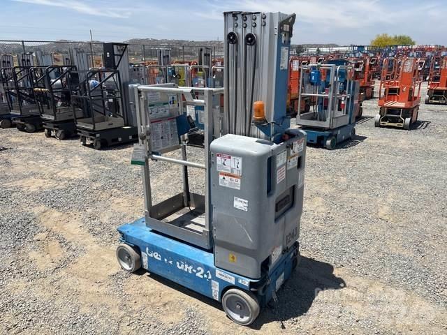 Genie GR-20 Vertical mast lifts
