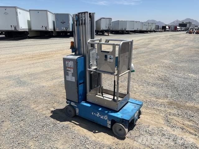 Genie GR-20 Vertical mast lifts