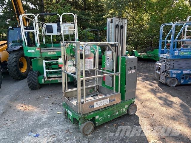 Genie GR-20 Vertical mast lifts