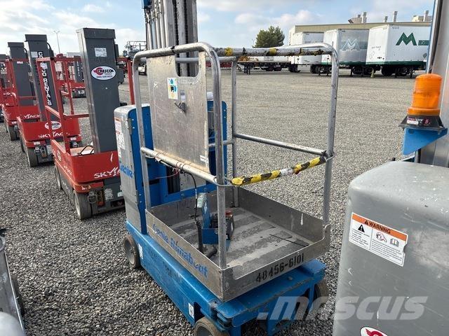 Genie GR-20 Vertical mast lifts