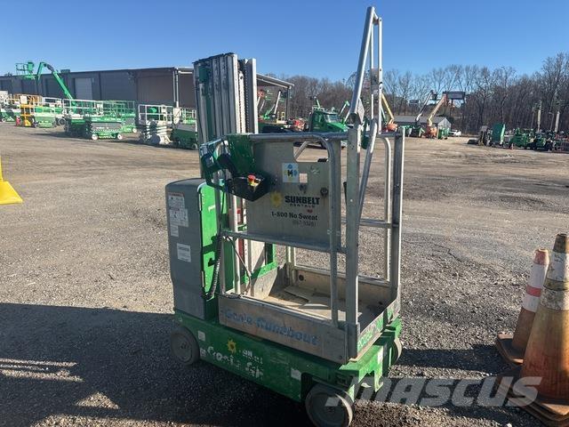 Genie GR-20 Vertical mast lifts