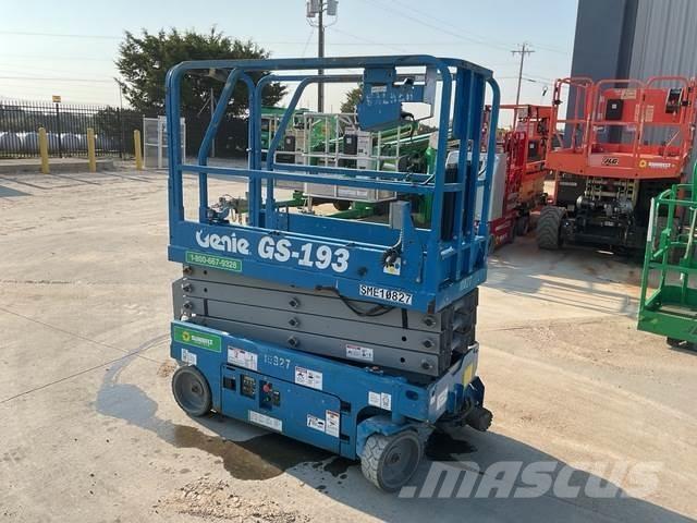 Genie GS-1930 Scissor lifts