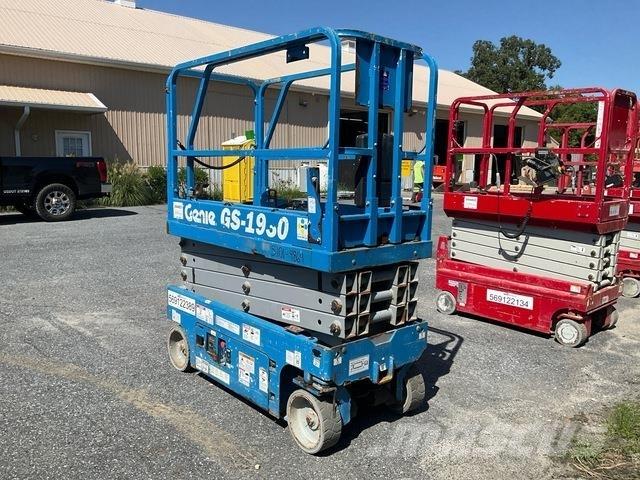 Genie GS-1930 Scissor lifts