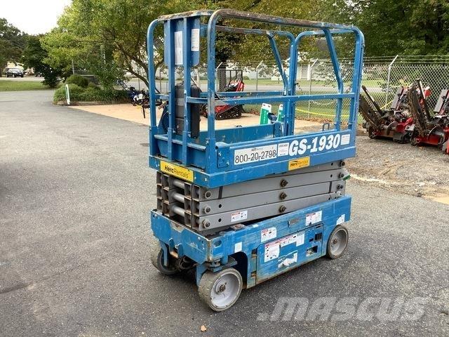 Genie GS-1930 Scissor lifts