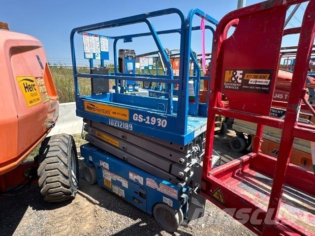 Genie GS-1930 Scissor lifts