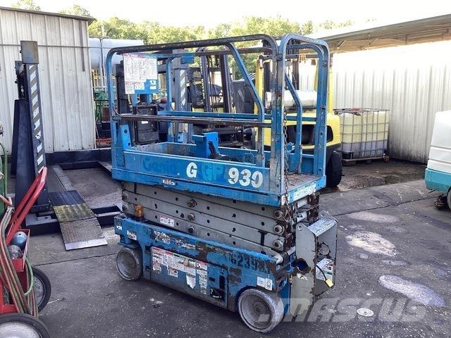 Genie GS-1930 Scissor lifts