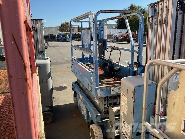 Genie GS-1930 Scissor lifts