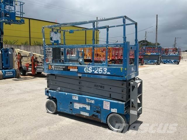 Genie GS-2632 Scissor lifts