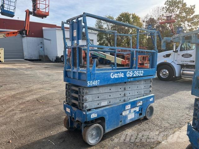 Genie GS-2632 Scissor lifts