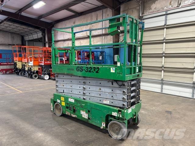 Genie GS-3232 Scissor lifts