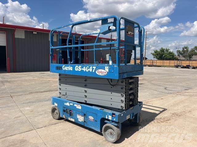 Genie GS-4047 Scissor lifts