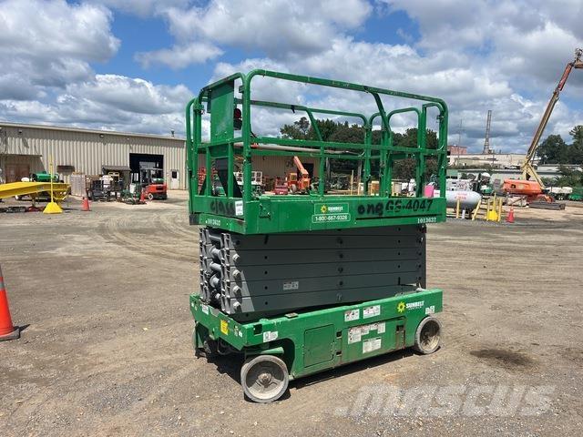 Genie GS-4047 Scissor lifts