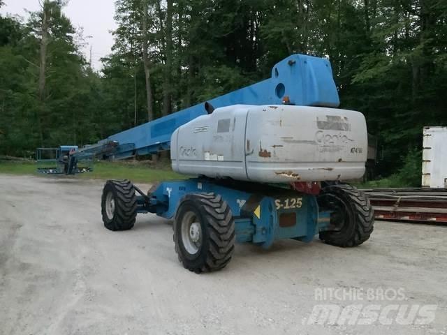 Genie S-125 Other