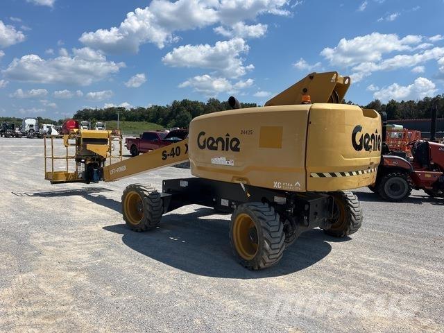 Genie S-40XC Telescopic boom lifts