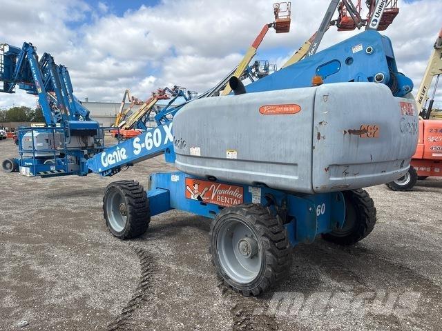 Genie S-60X Telescopic boom lifts