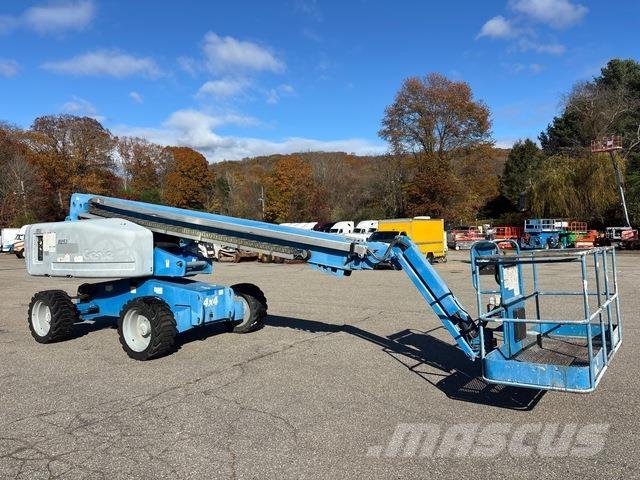 Genie S-65 Telescopic boom lifts